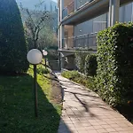Susan's House - Giardino Мальчезине